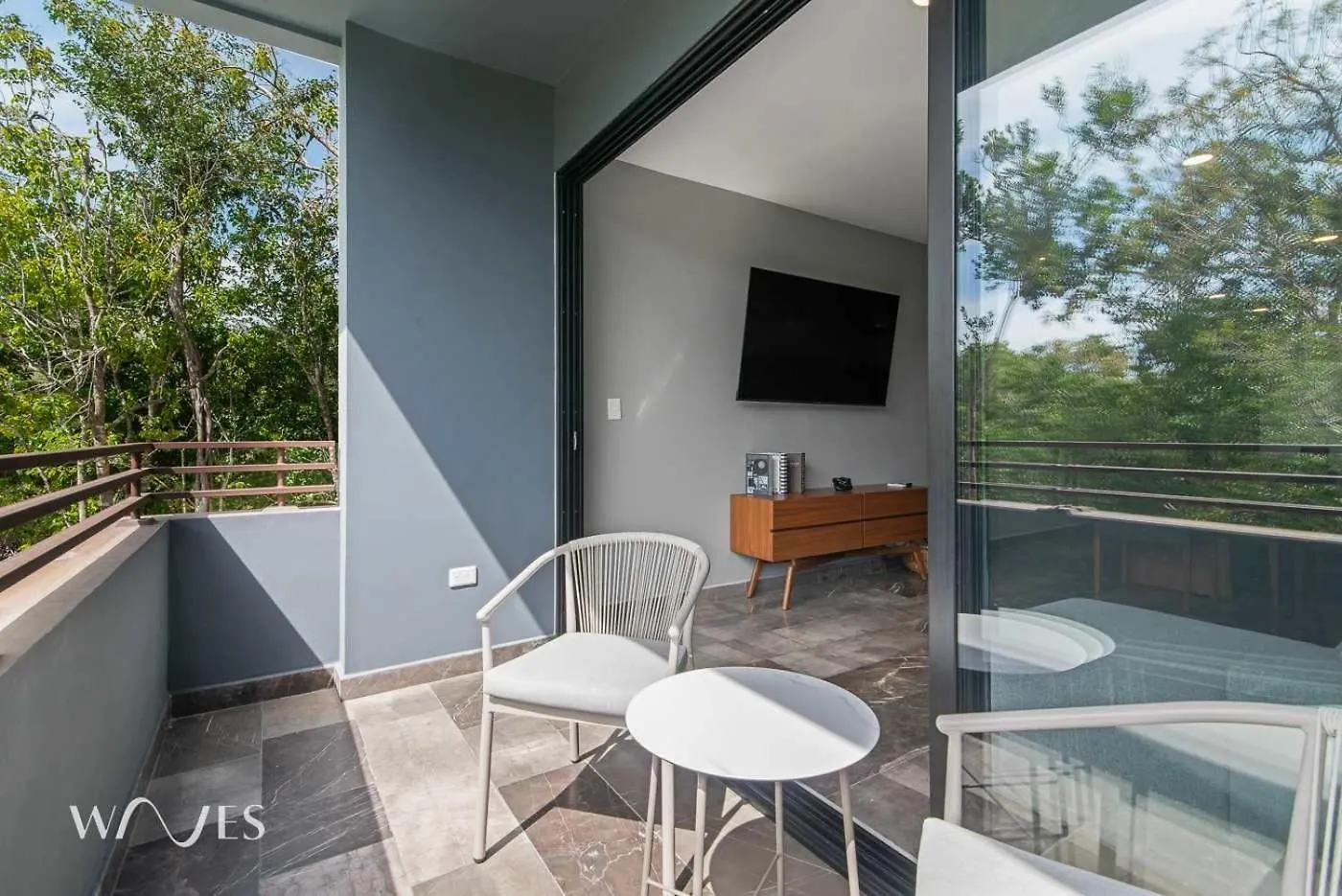 Modern 1 Bedroom Apartment With Luxury Amenities At Paramar Black By Waves Tulum Mexico