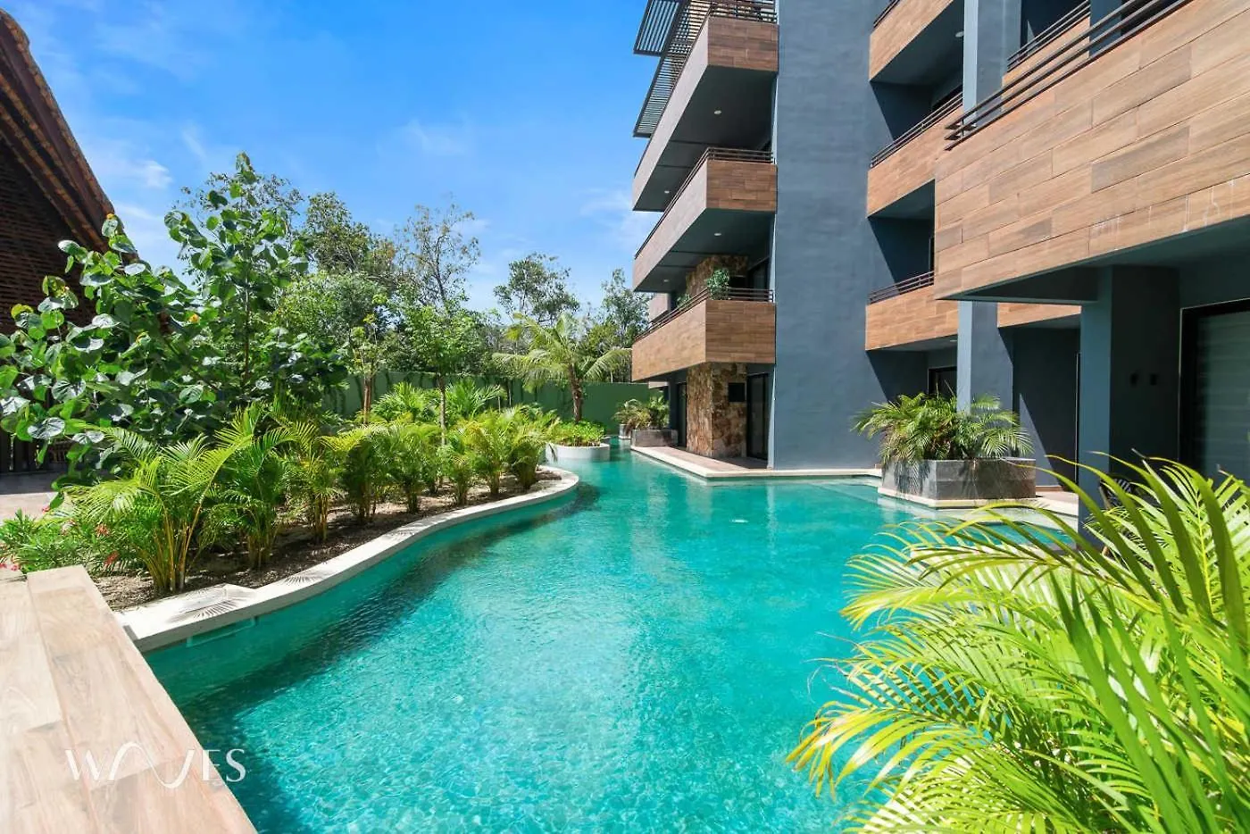 Modern 1 Bedroom Apartment With Luxury Amenities At Paramar Black By Waves Tulum